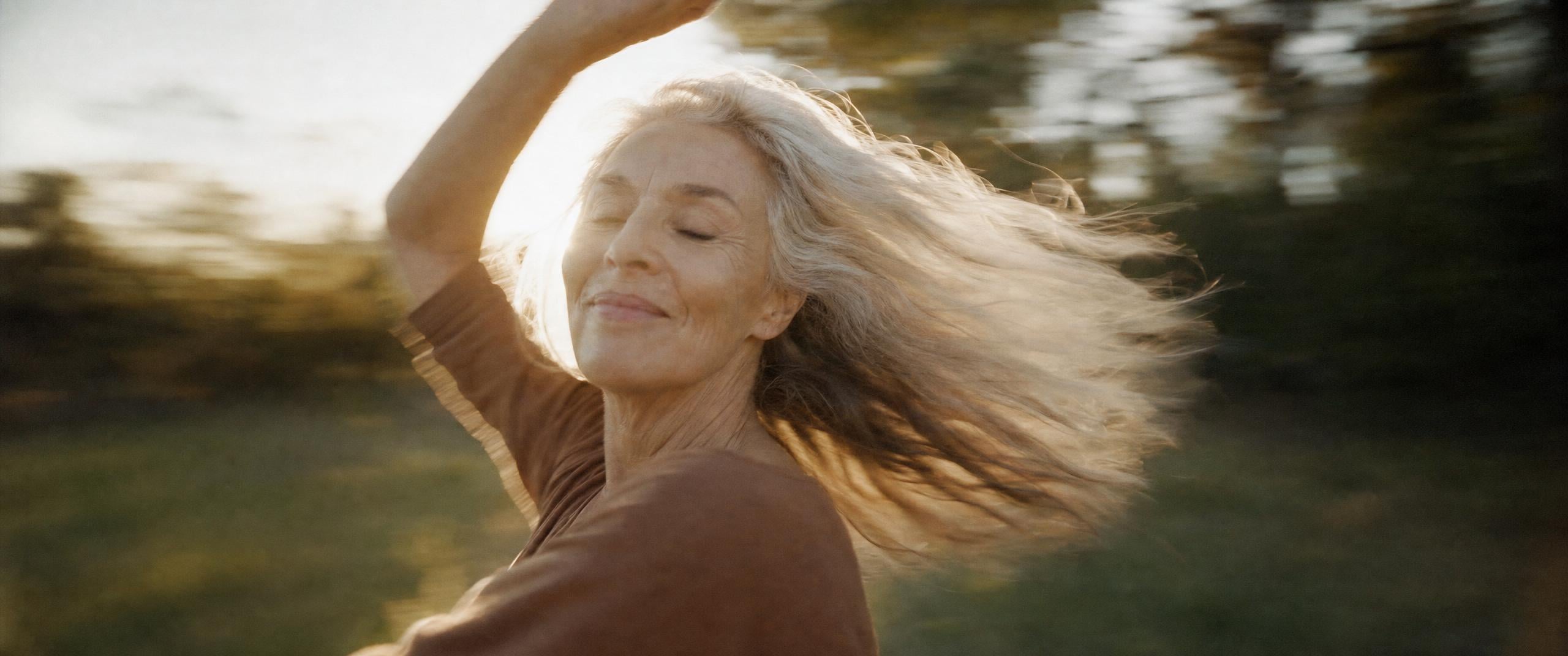 Ativo Home Care caregiver providing compassionate in-home support for a senior in Arizona
